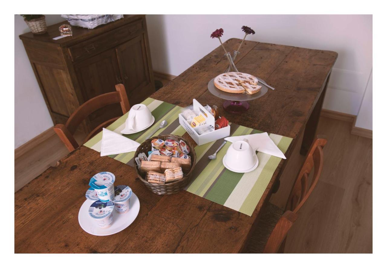 Al salto del gatto Bed and Breakfast Schianno Esterno foto